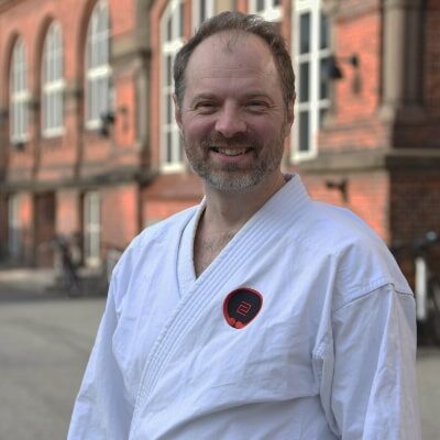 Steven Brantlov kasserer i Aarhus Karateklubs bestyrelse